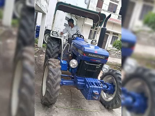 Farmtrac 6055 PowerMaxx 4WD 2022