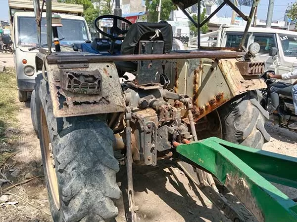 Swaraj 735 FE 2013