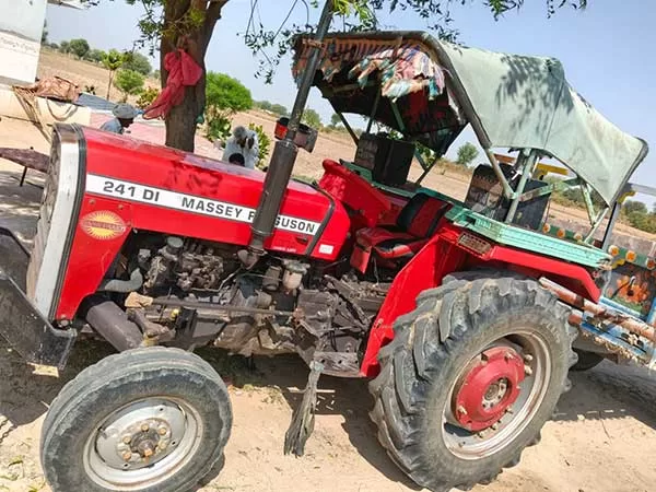 Tafe (Massey) Massey Ferguson 241 DI Maha Shakti 2013