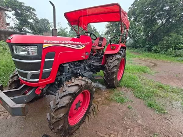 Mahindra YUVO TECH + 585 4WD 2023
