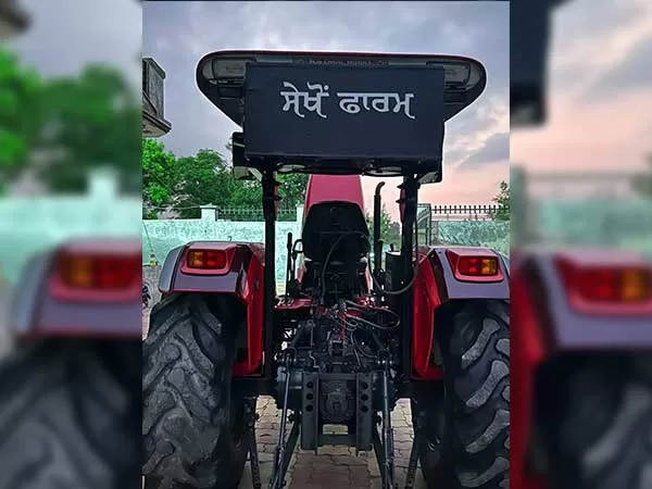 Mahindra NOVO Arjun 605 2017