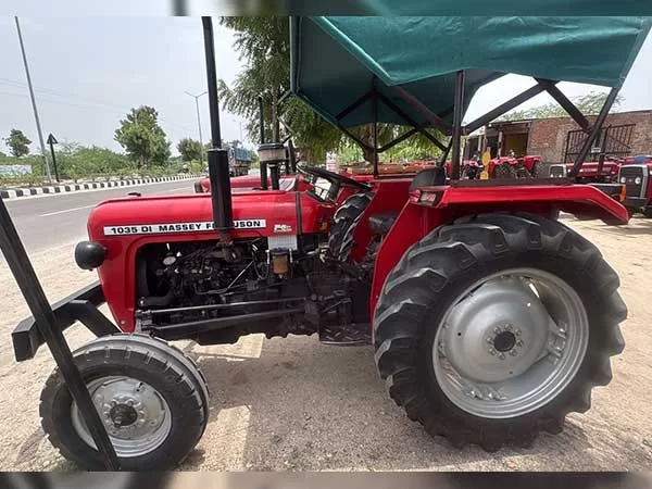 Tafe (Massey) Massey Ferguson 1035 DI 2020