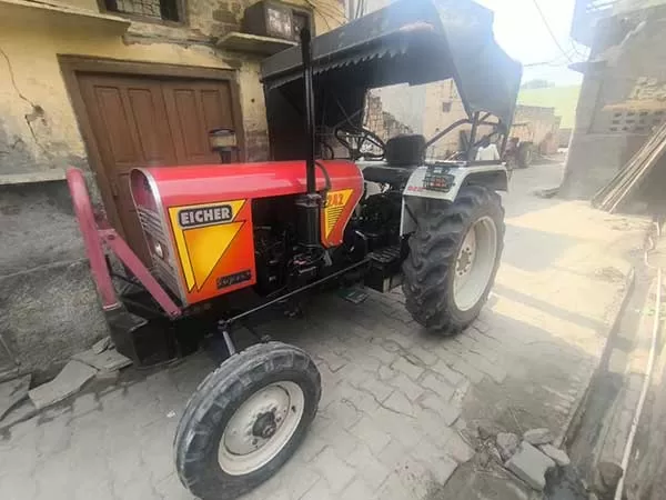 Eicher 242 xtrac 2021