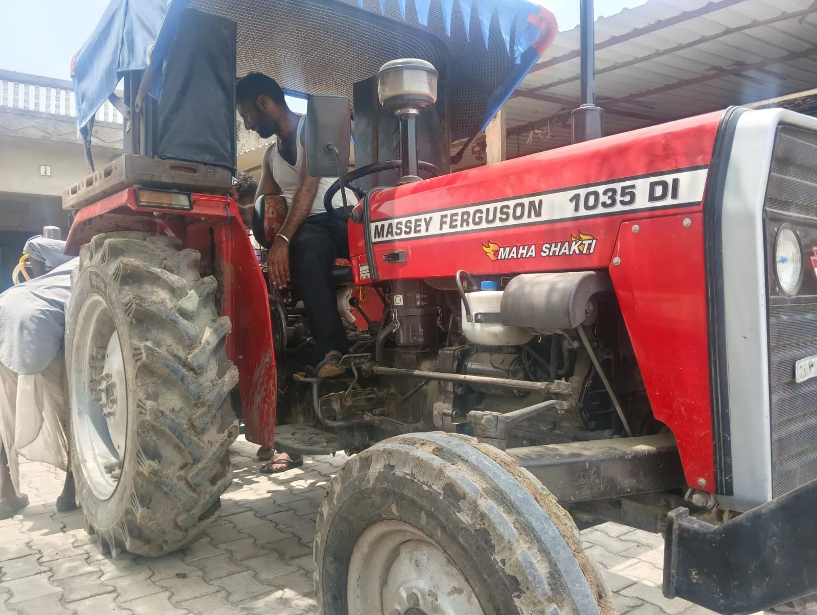 Tafe (Massey) Massey Ferguson 1035 DI Maha Shakti 2015